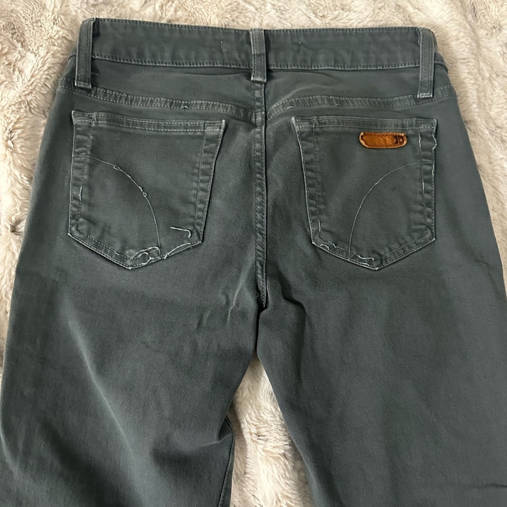 Joe’s Jeans Green 27 stretch
